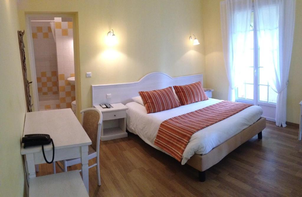 Auberge Les Oliviers Lucciana  Oda fotoğraf